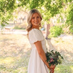 Meet your Posher, Avery